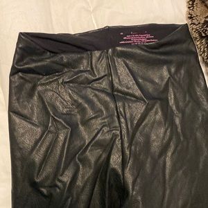 Commando outlet “leather” legging M